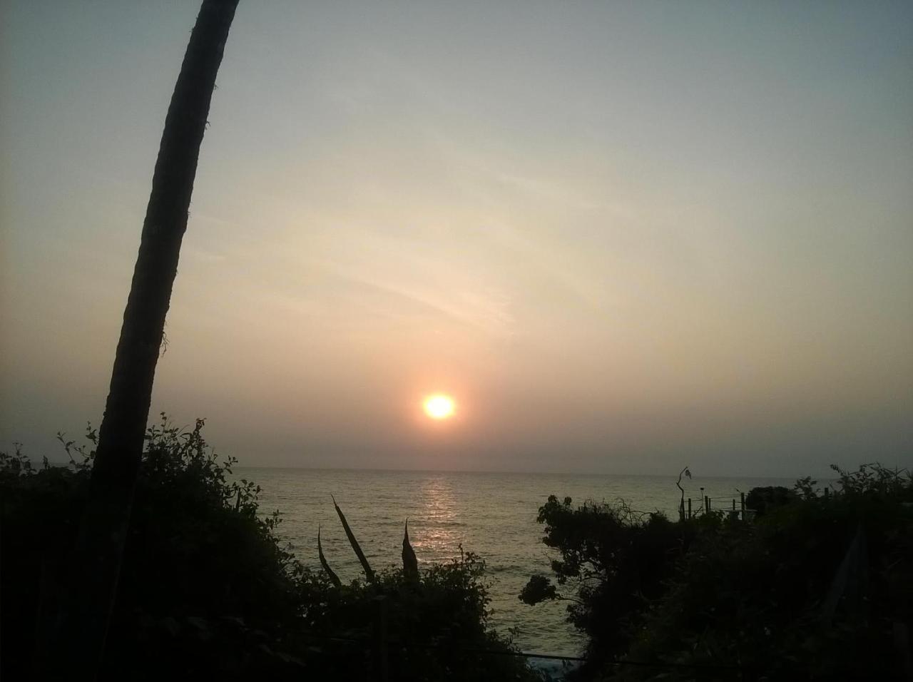 Sandhara Home Stay Tangalle Exterior photo
